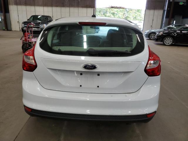 Photo 6 from auction – 2014 FORD FOCUS SE with VIN 1FADP3K28EL332812