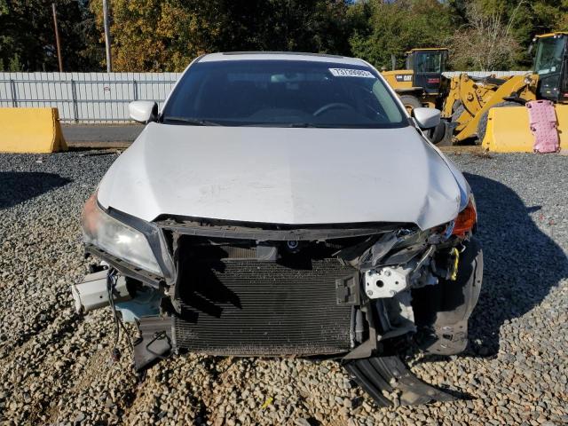 Photo 5 from auction – 2013 ACURA ILX 20 with VIN 19VDE1F38DE017483
