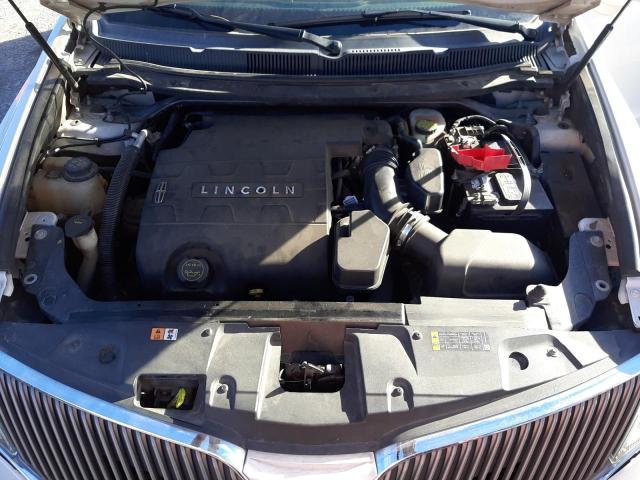 Photo 12 from auction – 2016 LINCOLN MKT with VIN 2LMHJ5FK6GBL01841