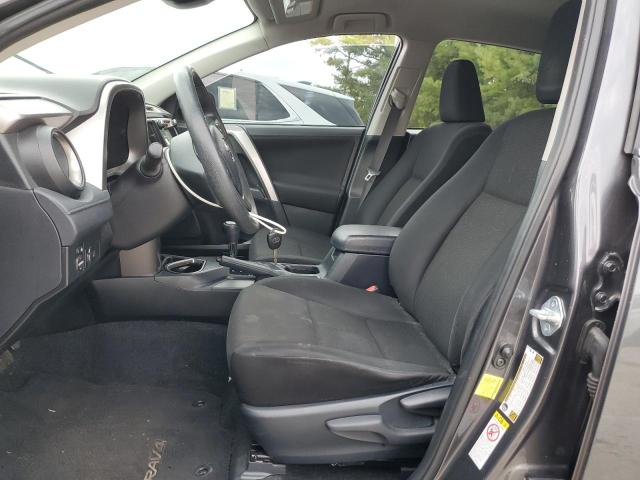Photo 7 from auction – 2017 TOYOTA RAV4 LE with VIN JTMZFREV0HJ107585