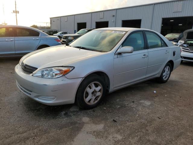 TOYOTA CAMRY LE 2003 with VIN 4T1BE30K43U743900 - Photo from auction