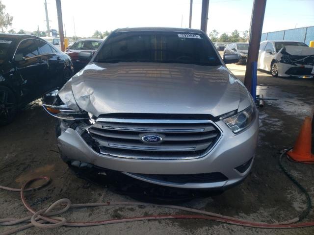 Photo 5 from auction – 2016 FORD TAURUS SEL with VIN 1FAHP2E86GG129523