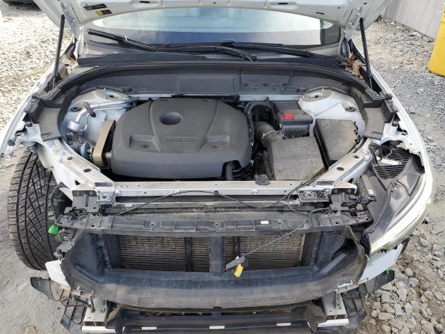 Photo 12 from auction – 2020 VOLVO XC60 T5 MO with VIN YV4102DK1L1453826