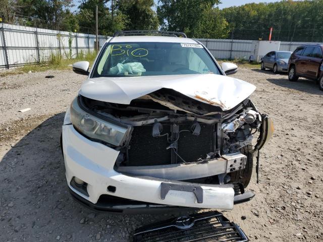 Photo 5 from auction – 2015 TOYOTA HIGHLANDER with VIN 5TDBKRFH1FS202095