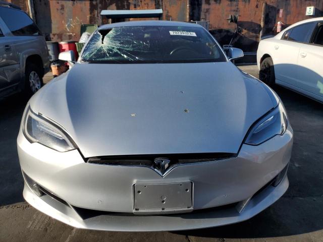 Photo 5 from auction – 2017 TESLA MODEL S with VIN 5YJSA1E16HF194432