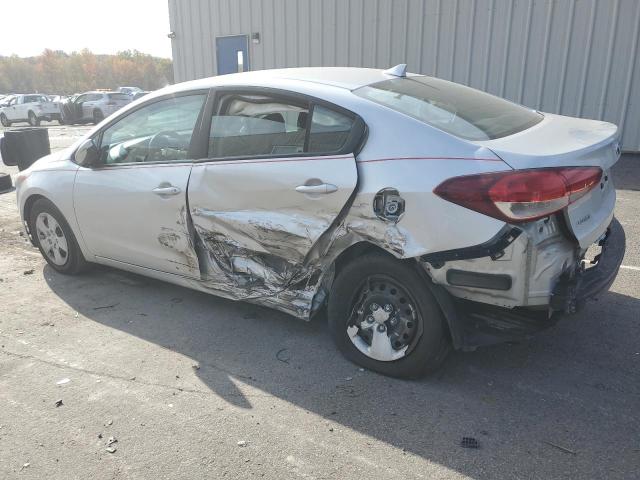 Photo 2 from auction – 2018 KIA FORTE LX with VIN 3KPFK4A72JE225679