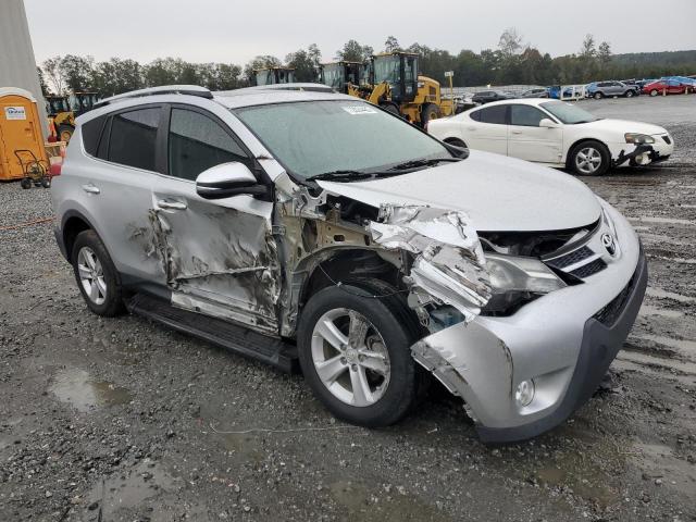 Photo 4 from auction – 2013 TOYOTA RAV4 XLE with VIN 2T3WFREV3DW021377