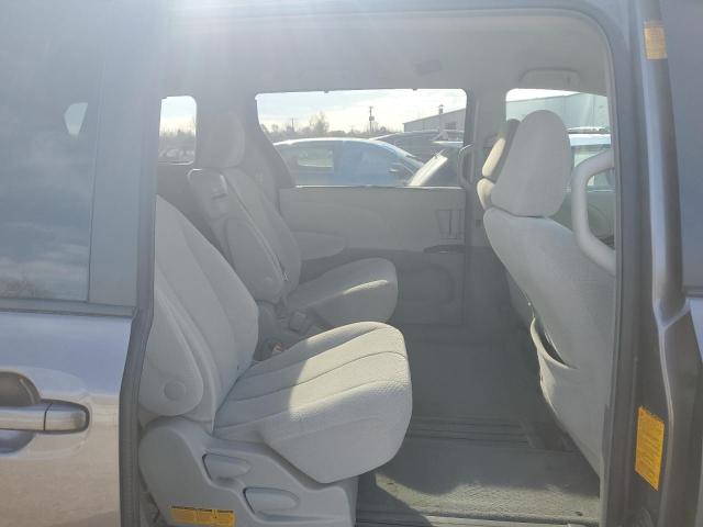 Photo 11 from auction – 2014 TOYOTA SIENNA LE with VIN 5TDKK3DC1ES476934