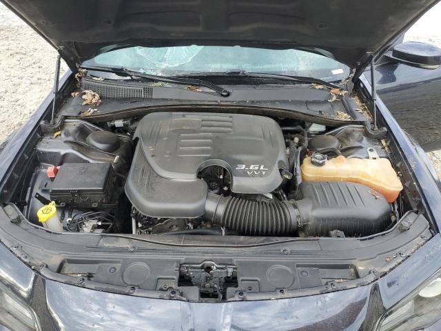 Photo 11 from auction – 2018 CHRYSLER 300 S with VIN 2C3CCABG5JH243731
