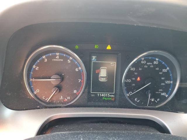 Photo 9 from auction – 2017 TOYOTA RAV4 LIMIT with VIN JTMDFREV7HD208342