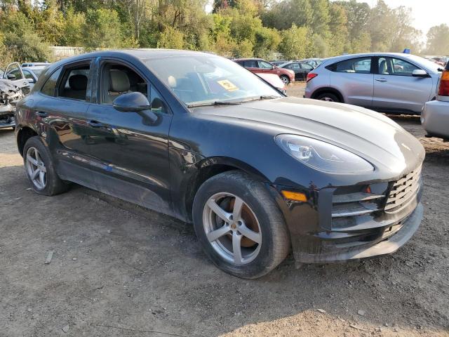 Photo 4 from auction – 2019 PORSCHE MACAN with VIN WP1AA2A56KLB04385