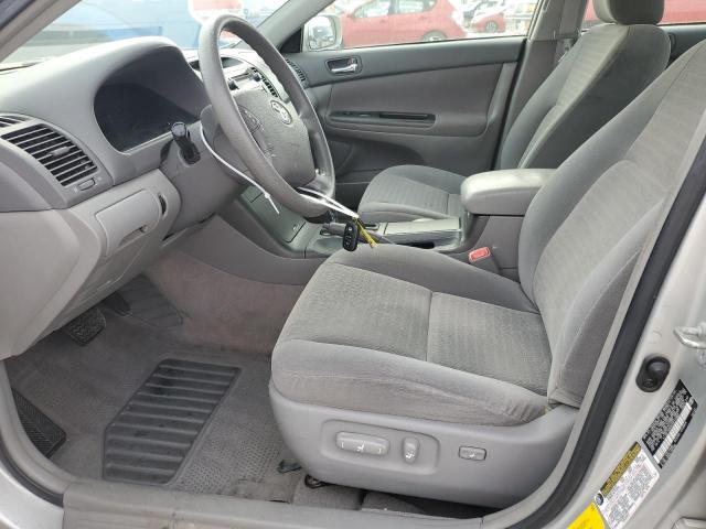 Photo 7 from auction – 2005 TOYOTA CAMRY LE with VIN 4T1BE30K95U017968