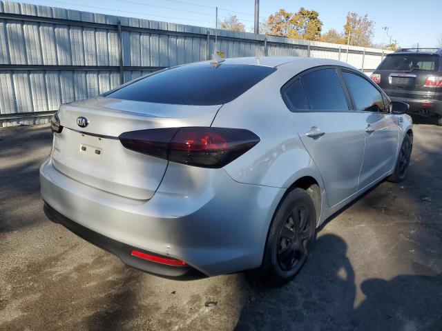 Photo 3 from auction – 2017 KIA FORTE LX with VIN 3KPFK4A79HE096754