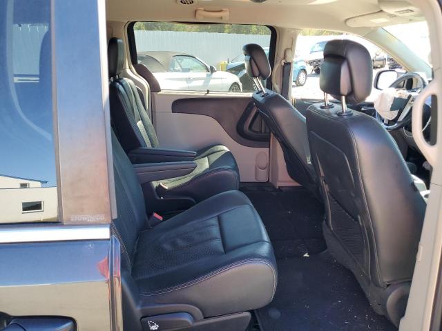 Photo 11 from auction – 2014 CHRYSLER TOWN & COU with VIN 2C4RC1CG8ER250158