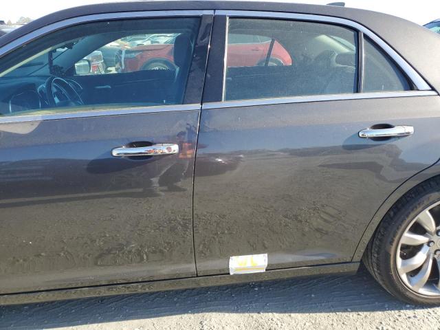 Photo 12 from auction – 2017 CHRYSLER 300C with VIN 2C3CCAEG7HH590953