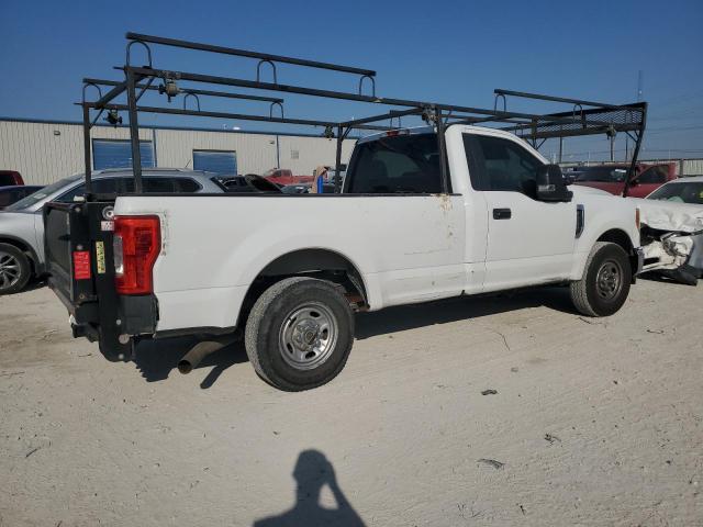Photo 3 from auction – 2019 FORD F250 SUPER with VIN 1FTBF2A65KEF12123