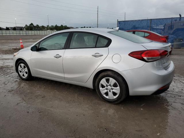 Photo 2 from auction – 2017 KIA FORTE LX with VIN 3KPFK4A71HE012765