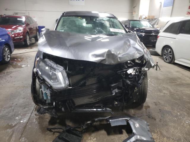 Photo 5 from auction – 2018 NISSAN ROGUE S with VIN 5N1AT2MV7JC729752