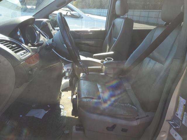 Photo 7 from auction – 2015 CHRYSLER TOWN & COU with VIN 2C4RC1BG2FR706688