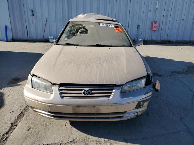 Photo 5 from auction – 1997 TOYOTA CAMRY CE with VIN 4T1BF22K8VU027671
