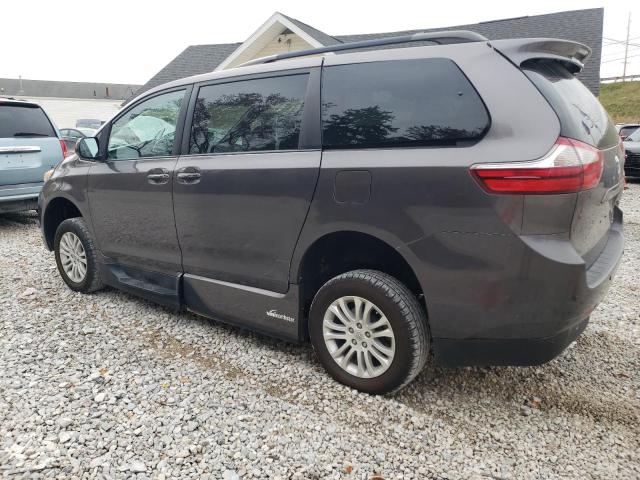 Photo 2 from auction – 2015 TOYOTA SIENNA XLE with VIN 5TDYK3DC3FS664804