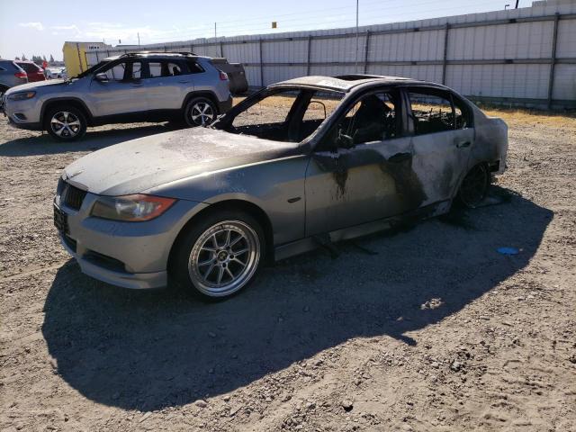 BMW 325 I 2006 مع رقم تعريف المركبة WBAVB13596PT19858 - صورة من المزاد