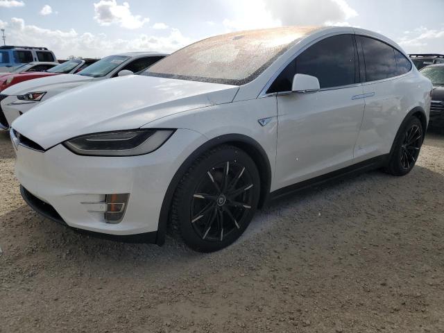 TESLA MODEL X 2016 with VIN 5YJXCBE21GF019518 - Photo from auction