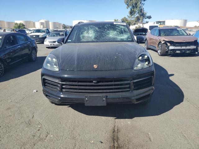 Photo 5 from auction – 2019 PORSCHE CAYENNE with VIN WP1AA2AYXKDA04097
