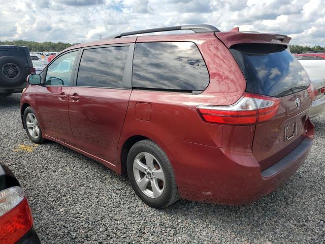 Photo 2 from auction – 2018 TOYOTA SIENNA LE with VIN 5TDKZ3DCXJS903520