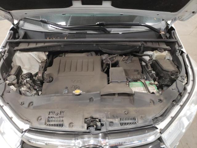 Photo 12 from auction – 2015 TOYOTA HIGHLANDER with VIN 5TDDKRFH2FS142790