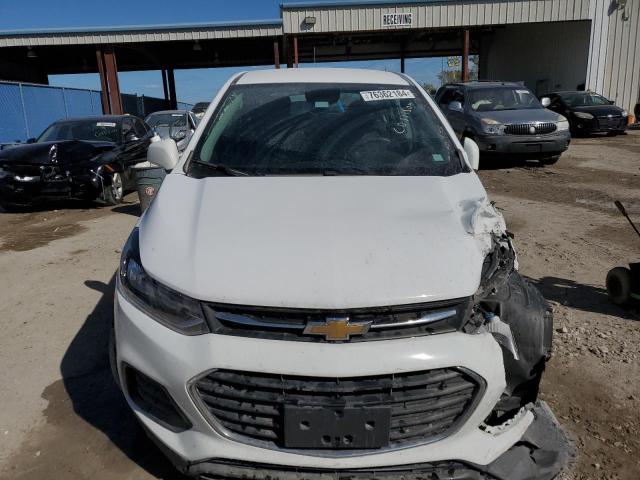 Photo 5 from auction – 2017 CHEVROLET TRAX LS with VIN 3GNCJKSB8HL249916