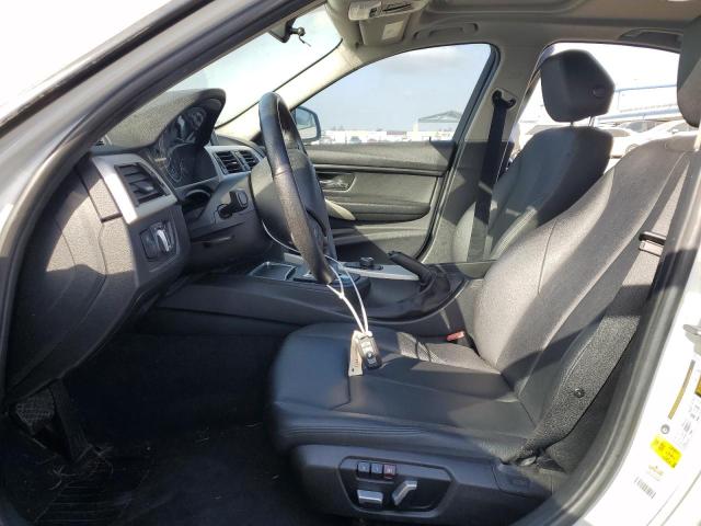 Photo 7 from auction – 2016 BMW 320 I with VIN WBA8E1G53GNU10149