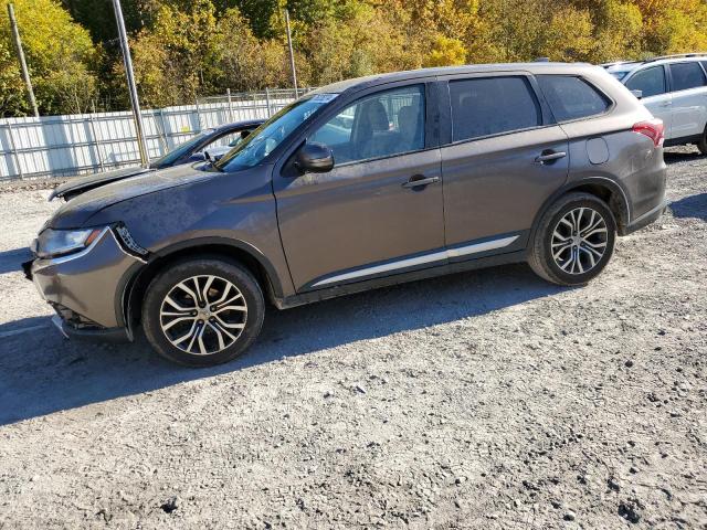 MITSUBISHI OUTLANDER 2018 z numerem VIN JA4AD3A37JZ035239 - Zdjęcie z aukcji