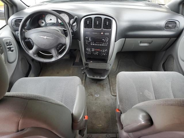 Photo 8 from auction – 2005 CHRYSLER TOWN & COU with VIN 2C4GP54L85R157350