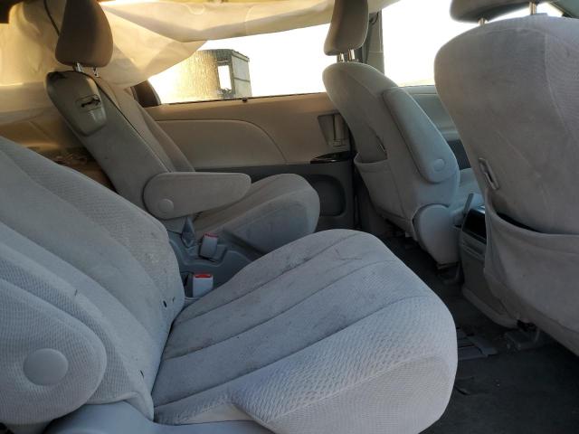 Photo 10 from auction – 2014 TOYOTA SIENNA LE with VIN 5TDKK3DC7ES414244