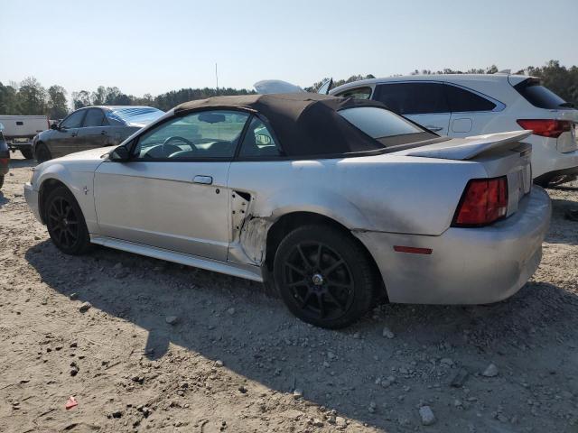 Photo 2 from auction – 2000 FORD MUSTANG with VIN 1FAFP4444YF184769