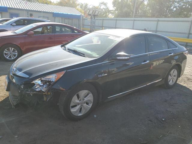HYUNDAI SONATA HYB 2015 with VIN KMHEC4A40FA134284 - Photo from auction