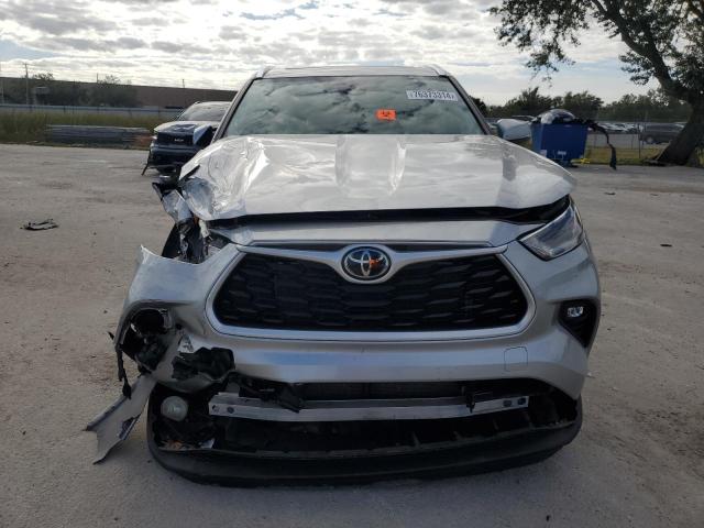 Photo 5 from auction – 2021 TOYOTA HIGHLANDER with VIN 5TDGZRAH9MS075098