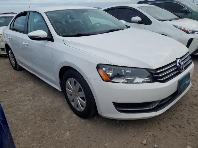 Photo 4 from auction – 2012 VOLKSWAGEN PASSAT S with VIN 1VWAP7A33CC062199