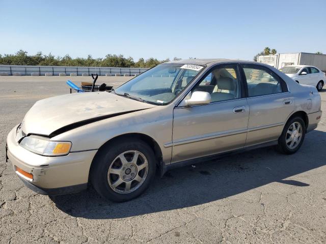 HONDA ACCORD EX 1994 with VIN JHMCD5661RC084446 - Photo from auction