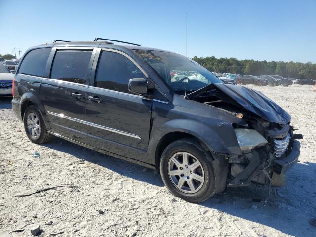 Photo 4 from auction – 2013 CHRYSLER TOWN & COU with VIN 2C4RC1BG8DR594654