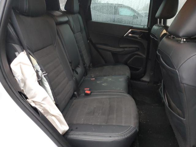 Photo 11 from auction – 2023 MITSUBISHI OUTLANDER with VIN JA4J4UA83PZ031795