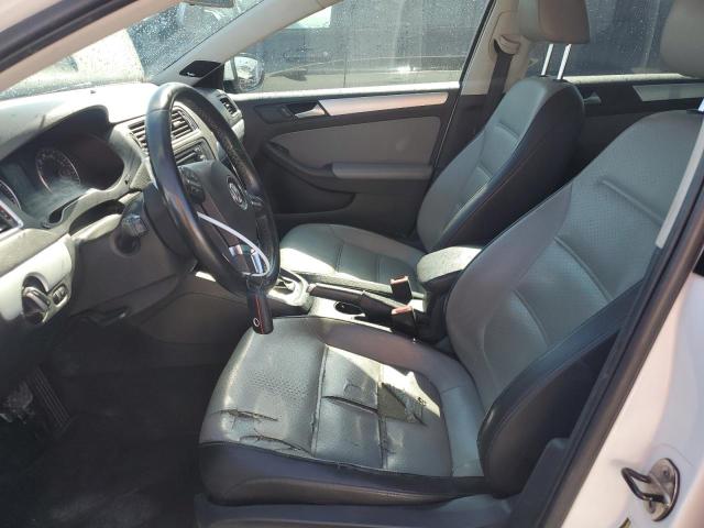 Photo 7 from auction – 2013 VOLKSWAGEN JETTA HYBR with VIN 3VW637AJ8DM250412