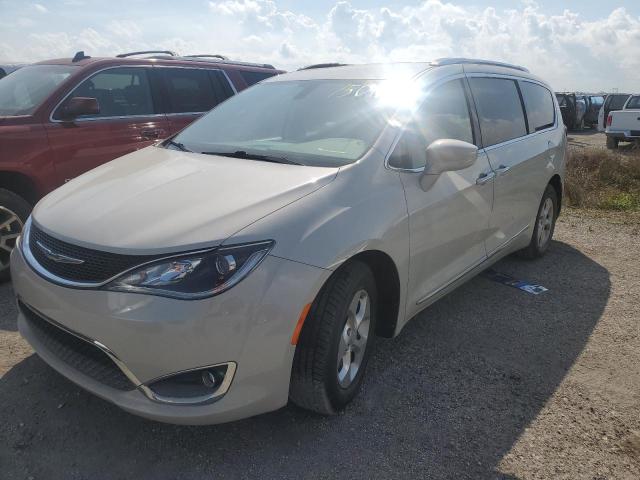 CHRYSLER PACIFICA T 2017 with VIN 2C4RC1EG1HR669566 - Photo from auction