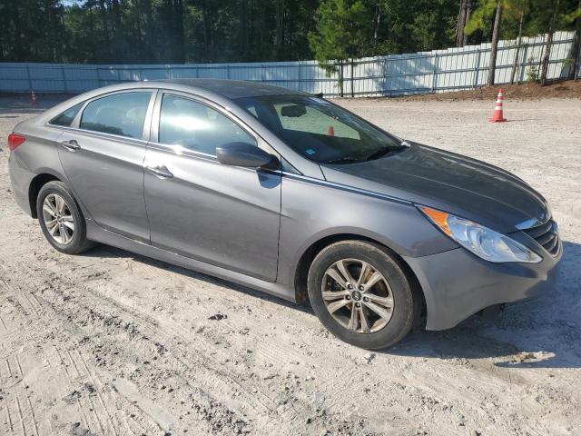 Photo 4 from auction – 2014 HYUNDAI SONATA GLS with VIN 5NPEB4AC4EH868593
