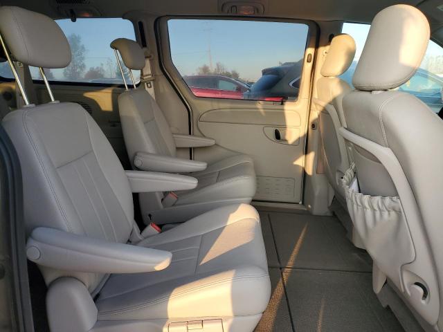 Photo 11 from auction – 2005 CHRYSLER TOWN & COU with VIN 2C4GP54L75R487464