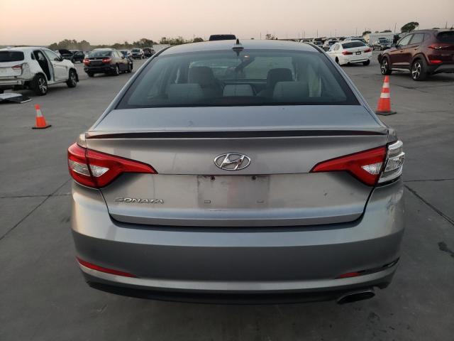 Photo 6 from auction – 2017 HYUNDAI SONATA SE with VIN 5NPE24AF7HH520477