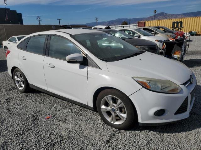 Photo 4 from auction – 2014 FORD FOCUS SE with VIN 1FADP3F23EL219425