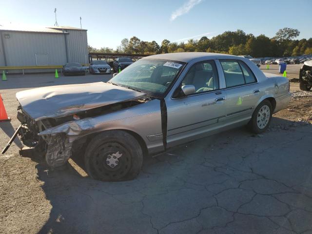 MERCURY GRAND MARQ 2004 with VIN 2MEFM74W34X694906 - Photo from auction