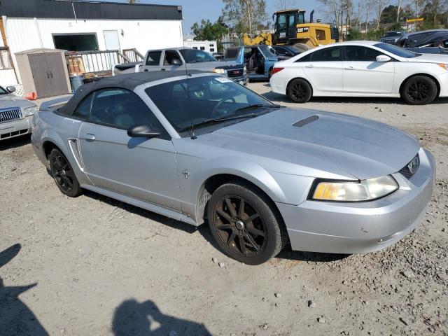 Photo 4 from auction – 2000 FORD MUSTANG with VIN 1FAFP4444YF184769